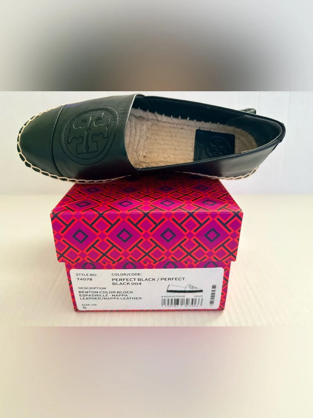Tory Burch Benton Black Leather Espadrille Slip-Ons with Logo Medallion Size 5